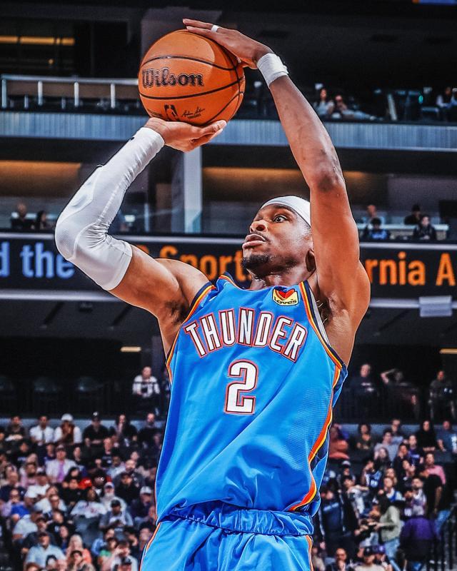 开云体育线上-双星发威送SGA里程悲 火箭赛季两胜东西部头名！