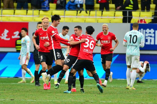 开云体育-【中超】福布斯破门 武汉长江1比3成都提前1轮降级