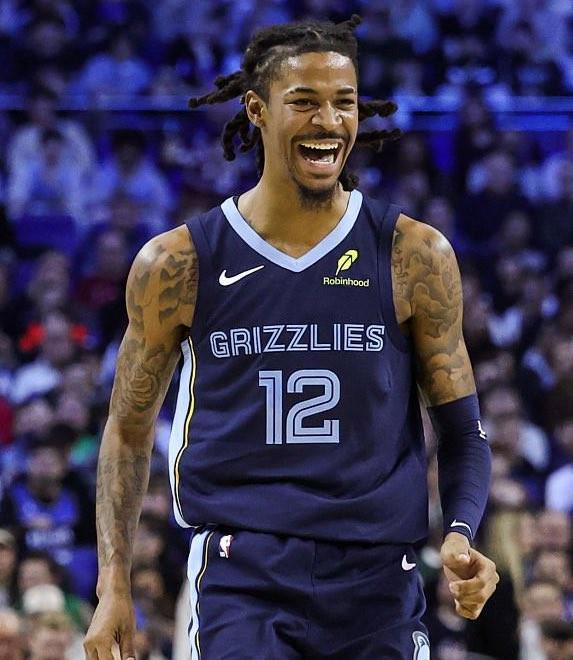 开云APP-侮辱性报价？记者：热火只愿为莫兰特出禁赛的罗齐尔和添头