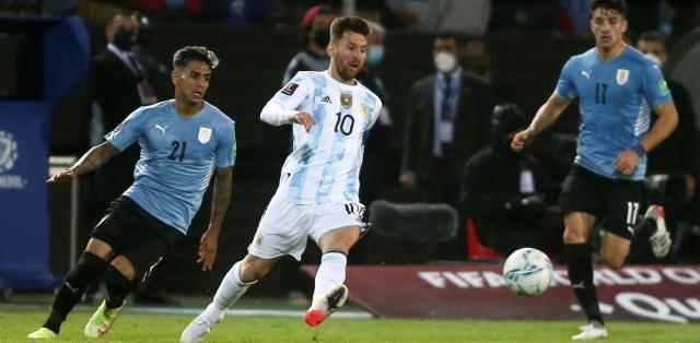 开云体育在线-阿根廷队没让梅西首发，还是给了巴黎面子的